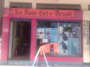 La Rose Cut and Brush